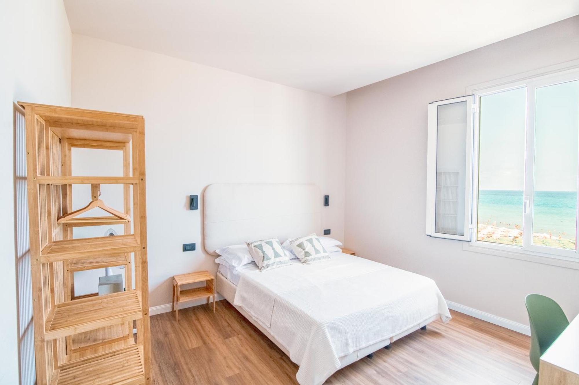 Albium Hotel 알벤가 외부 사진