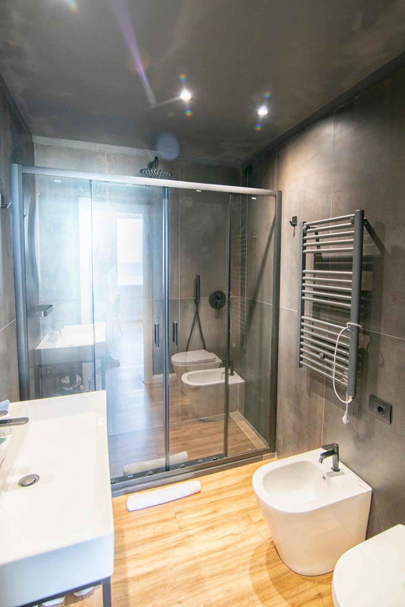 Albium Hotel 알벤가 외부 사진